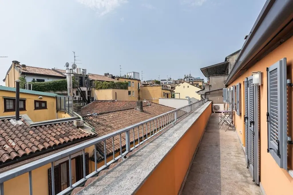 Elegante Trilocale Nel Cuore Di Brera - Mirable Pm Milan 0*,  Italy